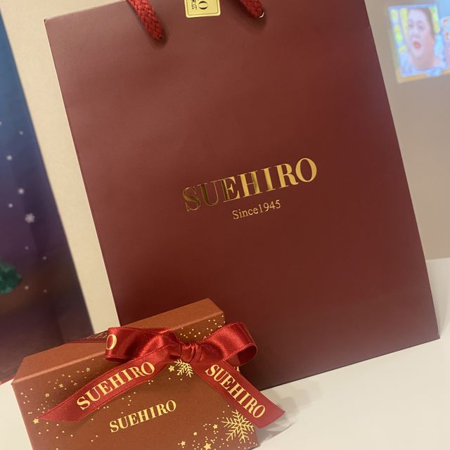 【SUEHIRO(スエヒロ)の口コミ】 何歳になってもつけられる、どんな服装にも合うシンプルなデザインにしま…