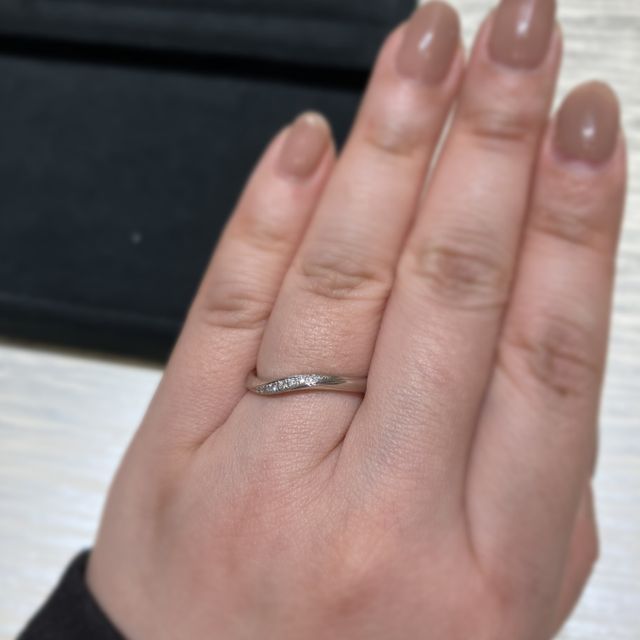 【TRECENTI(トレセンテ)の口コミ】 素材についてはアレルギーが出にくい金属を使用しているとの事で、他店に…