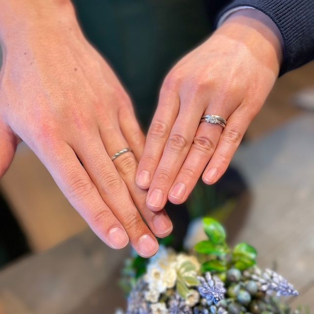 【鎌倉彫金工房の口コミ】 デザインはそれぞれで選択することで、ペア感を残しつつもお互いの好みに…