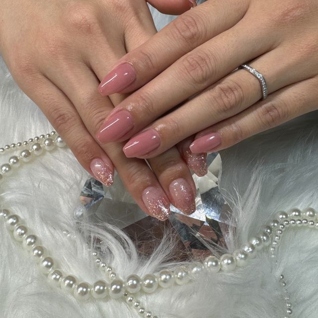 【カルティエ(Cartier)の口コミ】 ダイヤがとても素敵です。細身で埋め込みタイプなので目立ちすぎないのも…