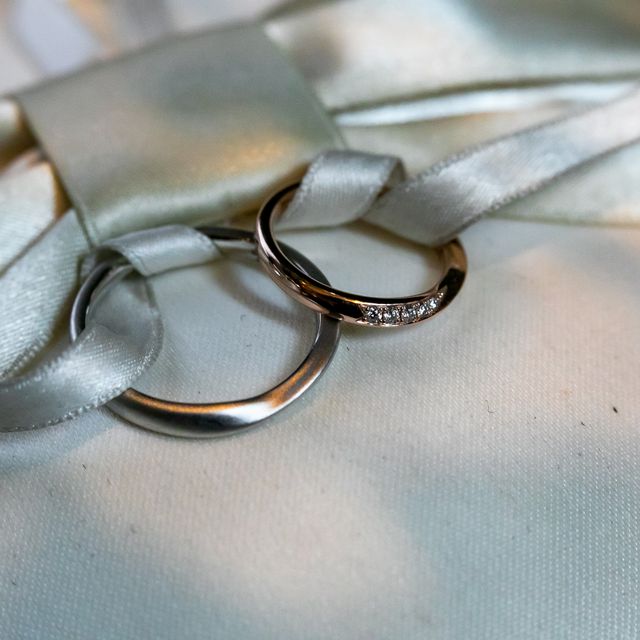 【ケイウノ ブライダル(K.UNO BRIDAL)の口コミ】 リボンのデザインには、「永遠に結ばれる」という意味が込められている所…