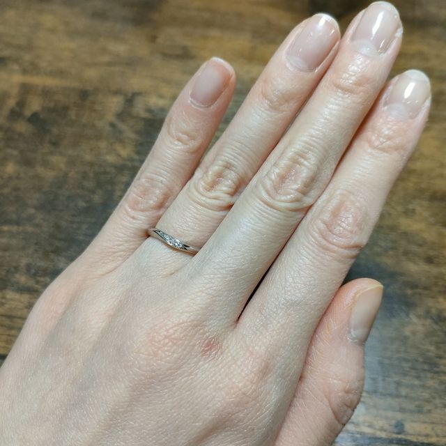 【ラザール ダイヤモンド(LAZARE DIAMOND)の口コミ】 この指輪は「ハドソン」という名前で、ニューヨークの自然豊かな渓谷から…