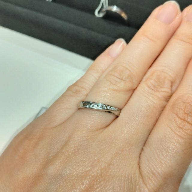 【BRILLIANCE+(ブリリアンスプラス)の口コミ】 リングはカスタマイズ出来ます。リング幅は2.0mm～3.5mmまであり、オプシ…