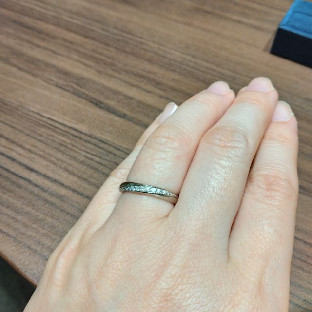 【4℃ BRIDAL(ヨンドシーブライダル)の口コミ】 素材は、プラチナだけでは無く、ゴールドの種類では、K18イエローゴールド…