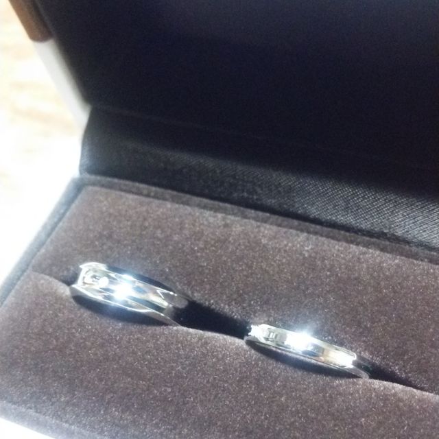 【アイプリモ(I-PRIMO)の口コミ】 結婚指輪にあまりこだわりがなく、何を選んでいいか分からなかったが、ス…