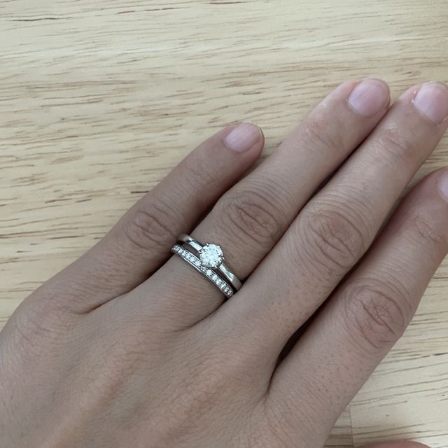 【アイプリモ(I-PRIMO)の口コミ】 小さいダイヤでもグレードに拘っており(F以上、VS以上)、他のブランドに比…