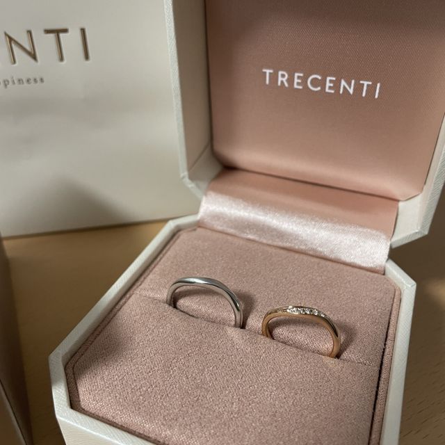 【TRECENTI(トレセンテ)の口コミ】 指輪のエッジが丸みを帯びた作りをしていらため、つけ心地が良く、着脱し…