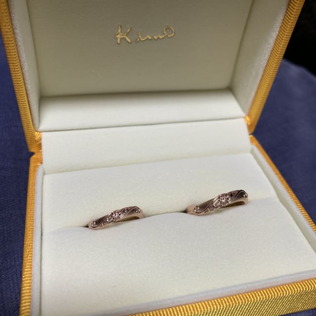 【ケイウノ ブライダル(K.UNO BRIDAL)の口コミ】 フルオーダーでデザインを描いていただいて、とてもワクワクドキドキしな…