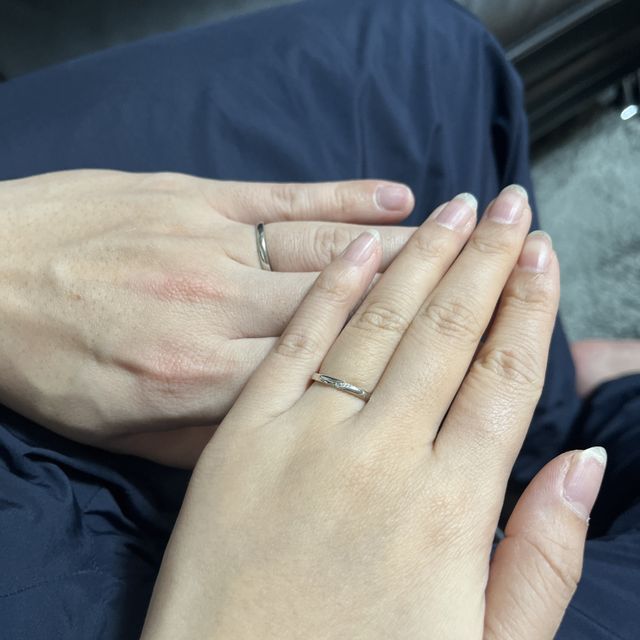 【アイプリモ(I-PRIMO)の口コミ】 付け心地がよくてとても気に入っています。
見た目はシンプルですが、キラ…