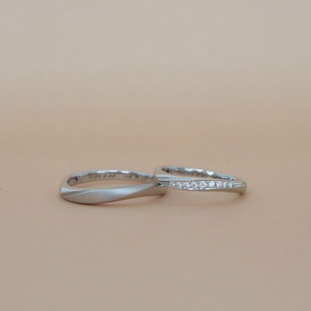 【LEGAN(レガン)の口コミ】 ウェーブ形で指が綺麗に見える
猫好きなので猫の日に入籍をしており猫の手…