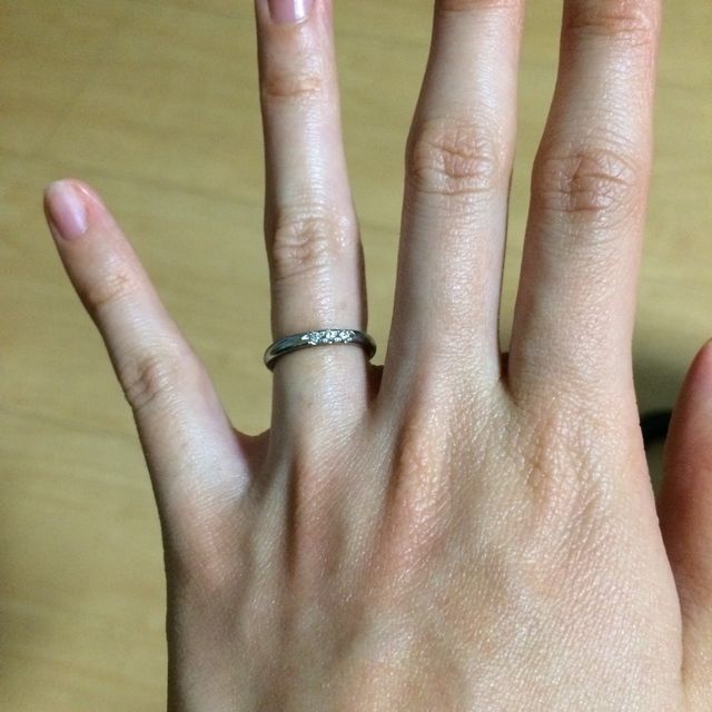 【MIKIMOTO(ミキモト)の口コミ】 シンプルなデザインで飽きがこないと感じました。
一生つけていたいものな…