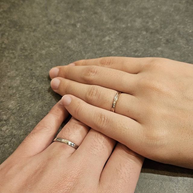 【LEGAN(レガン)の口コミ】 指輪のデザインはエスプランドルにしました。
ゴールドも種類があり、肌馴…