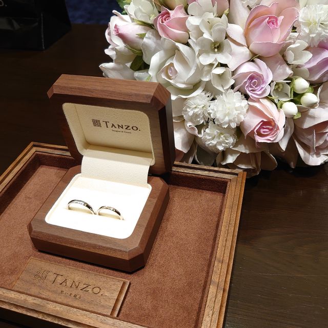 【TANZO.(鍛造指輪)の口コミ】 私の指輪選びのポイントは一生つけていてもストレスにならないような指輪…