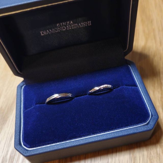 【銀座ダイヤモンドシライシの口コミ】 指のサイズに合わせて0.5号ずつサイズを調整してくださるので、ぴったりの…