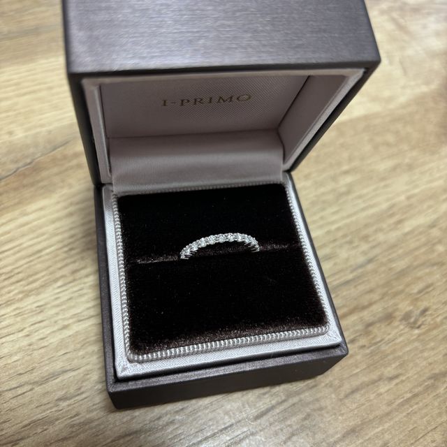 【アイプリモ(I-PRIMO)の口コミ】 婚約指輪として購入しましたが、普段使いができるようなデザインを選びま…
