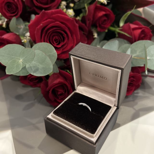 【アイプリモ(I-PRIMO)の口コミ】 いろいろつけさせてもらって、細めで、重なってるような感じで、2色使われ…