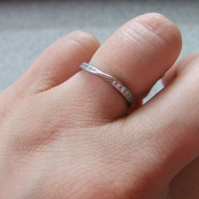 【ヴァンドーム青山(VENDOME AOYAMA)の口コミ】 いくつかのお店で試着をしたのですが、ヴァンドーム青山で試着したこの指…