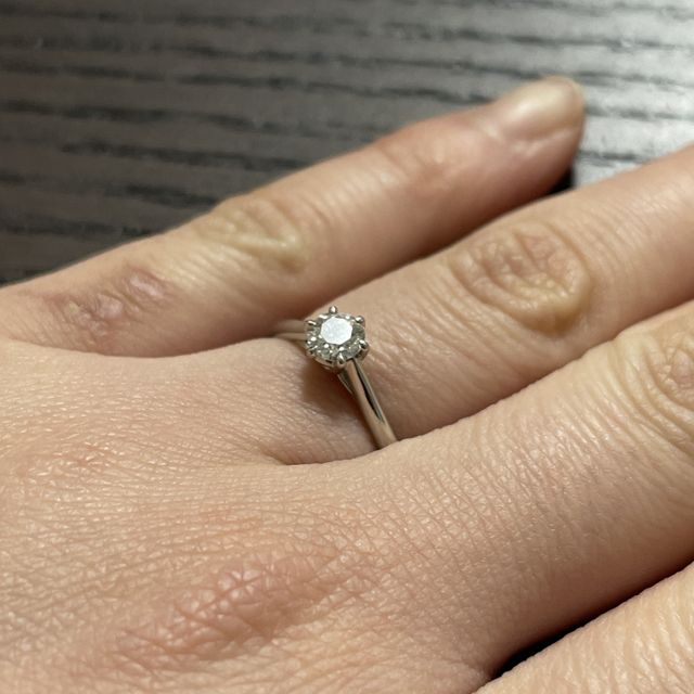 【銀座ダイヤモンドシライシの口コミ】 指環のイメージとして、おとぎ話の締めの言葉で使われる、いつまでも幸せ…