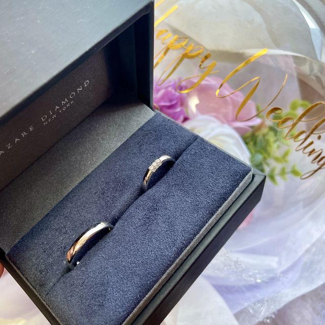 【ラザール ダイヤモンド(LAZARE DIAMOND)の口コミ】 付け心地が良く、手を握ったり開いたりしても違和感なく馴染みます。やは…