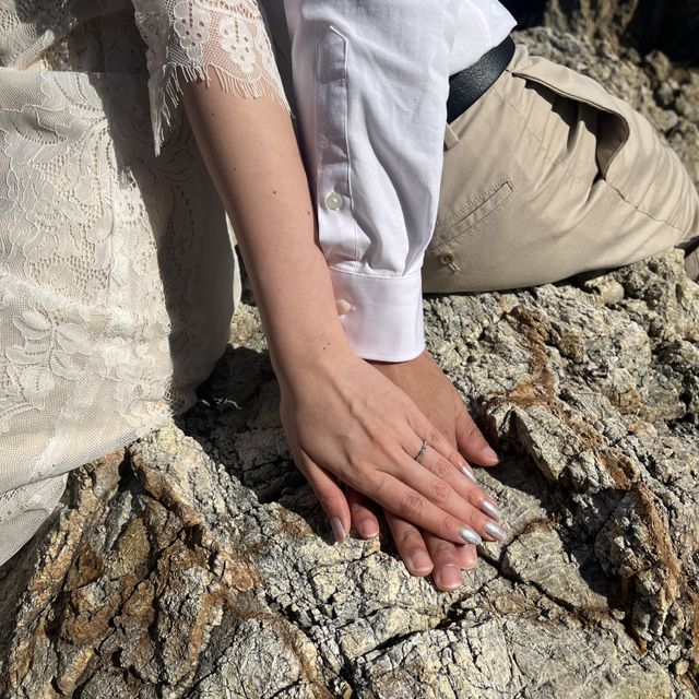 【俄(にわか)の口コミ】 ゴージャス過ぎず、あまり人と被らないデザインがとても気に入っています…