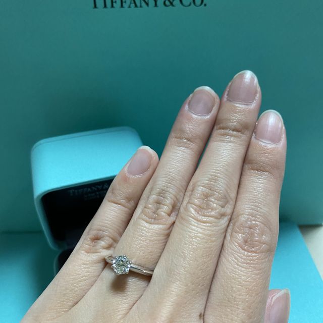 【ティファニー(Tiffany & Co.)の口コミ】 ティファニーの昔から変わらないシンプルだが、ダイヤモンドが浮き出して…