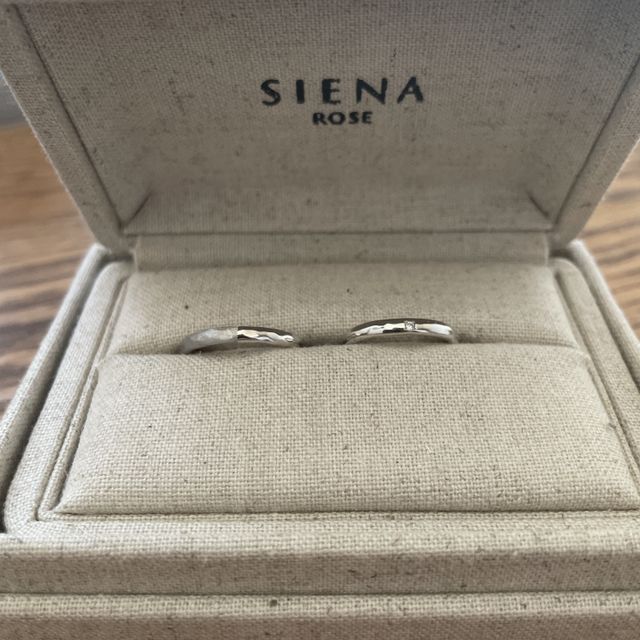 【SIENAROSE(シエナロゼ)の口コミ】 叶えるシリーズは自分の好きなように
カスタマイズできるのでとてもオスス…