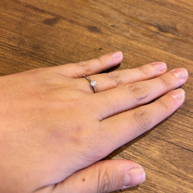 【ティファニー(Tiffany & Co.)の口コミ】 ダイヤモンドをカスタマイズできるところが素敵です。相手に合わせて、ダ…