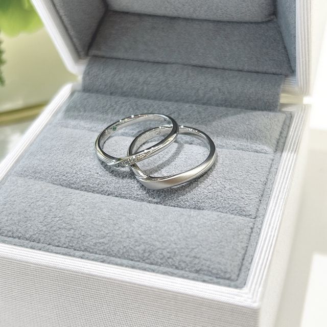 【CAFERING(カフェリング)の口コミ】 シンプルかつダイヤがキレイに目立つデザインが気に入りました。。シンプ…