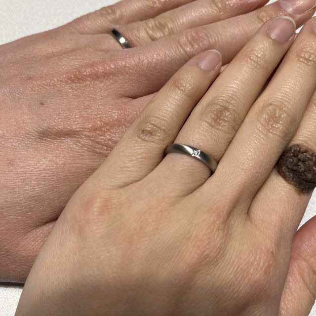 【FISCHER(フィッシャー)の口コミ】 指輪の素材はプラチナにしました。鍛造製法で作られており強度と付け心地…