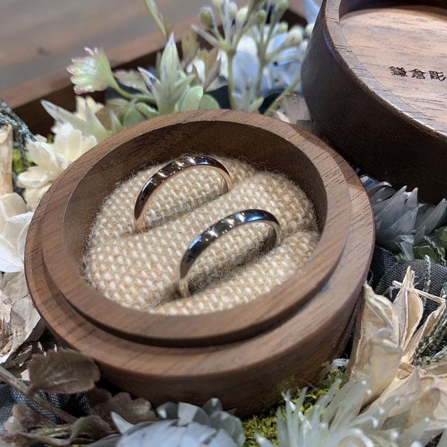 【鎌倉彫金工房の口コミ】 素材、デザイン、幅、表面仕上げを選択できるので、手作りながらかなり自…