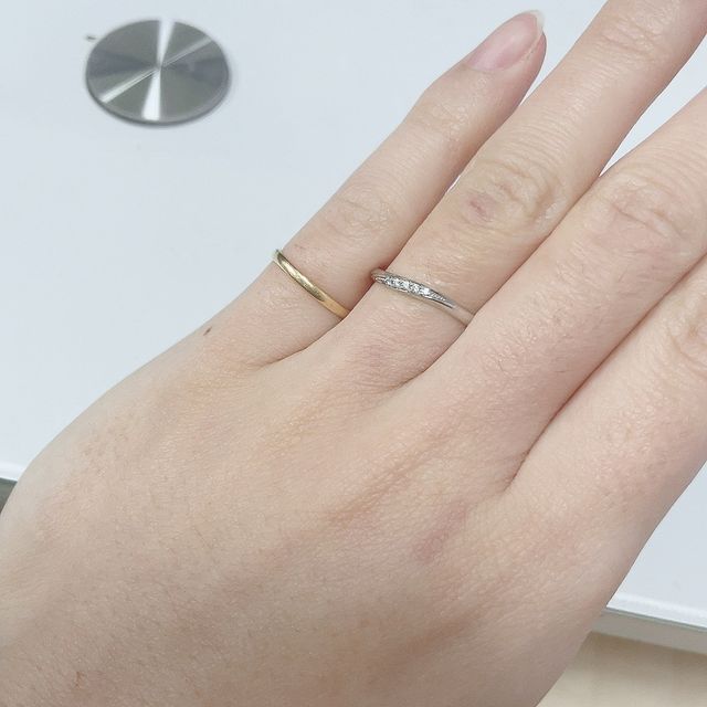 【1122 iifuufu bridal(いい夫婦ブライダル)の口コミ】 結婚指輪にしては安いと思われるかもしれませんが、手が出しやすくお手頃…