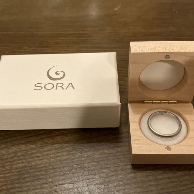 【SORA(ソラ)の口コミ】 他の店ではなかなか扱っていない素材のリングを何種類も扱っています。複…