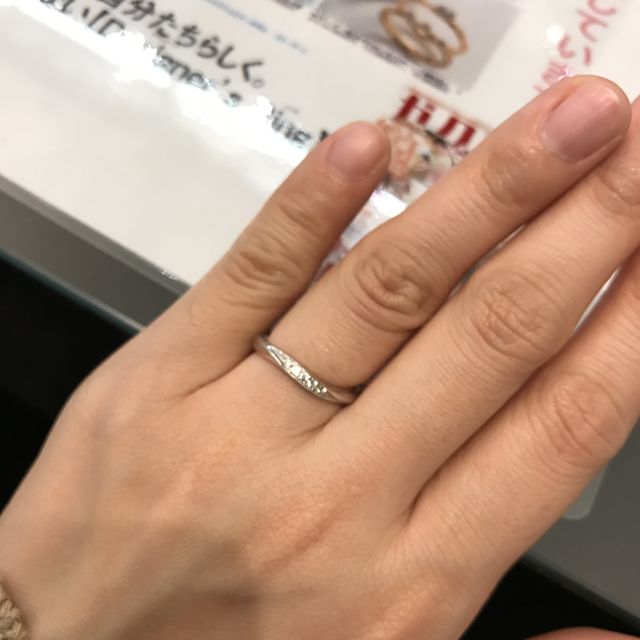【JEWELRY  KAMATA(ジュエリーかまた)の口コミ】 一生ものなので、とことんこだわったほうがいいと思います。実際に試着し…