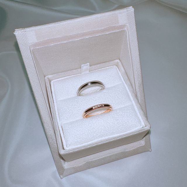 【ENUOVE(イノーヴェ)の口コミ】 たくさんある種類の中から一目惚れでした。
結婚指輪はシルバーのイメージ…