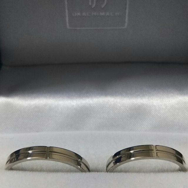 【GALA JEWELRY(ガラジュエリー)の口コミ】 マイナビとゼクシィのウェブサイトをチェックして、スタンダードなデザイ…