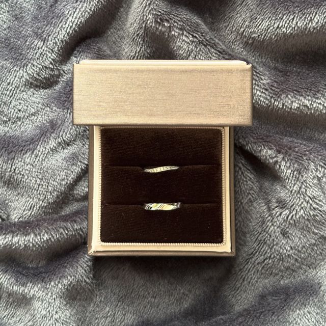 【アイプリモ(I-PRIMO)の口コミ】 色々なデザインがあって好みの指輪を選びやすかったです。
自分の手にあっ…