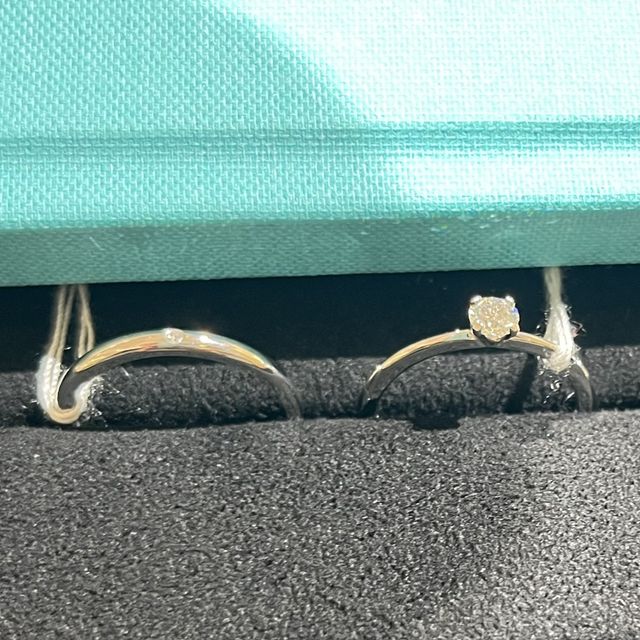 【ティファニー(Tiffany & Co.)の口コミ】 細身でシンプルなデザインです。重ね付けしても幅を取りすぎないところが…