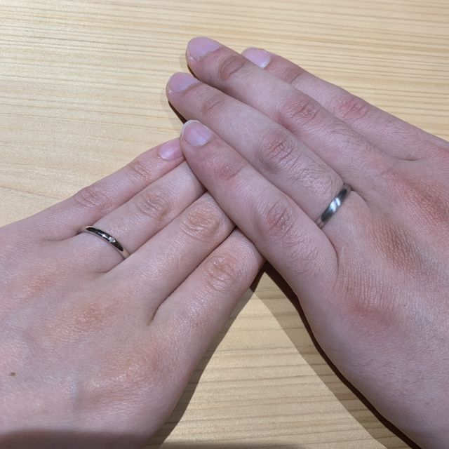 【TOMOE(トモエ)の口コミ】 個性的なものからシンプルなものまで数多くの種類の指輪がありました。シ…