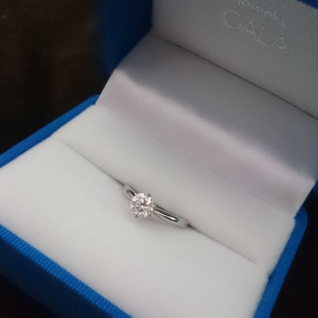 【GALA JEWELRY(ガラジュエリー)の口コミ】 探し始める際に婚約指輪定番のブランドショップへ何店舗か足を運びました…