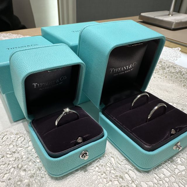 【ティファニー(Tiffany & Co.)の口コミ】 ホームページで見て、いくらか候補を決めてから行きました。
指輪のみで見…