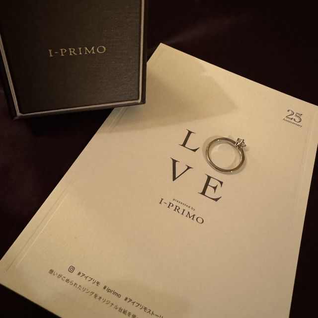 【アイプリモ(I-PRIMO)の口コミ】 爪が4つなので、横から見てもダイヤモンドが輝いて見えるところがとても素…