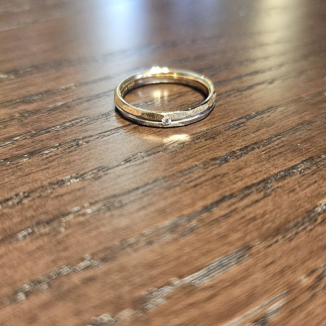 【FISCHER(フィッシャー)の口コミ】 見た目シンプルだけどオシャレなデザインがオススメです。特に表面の作り…