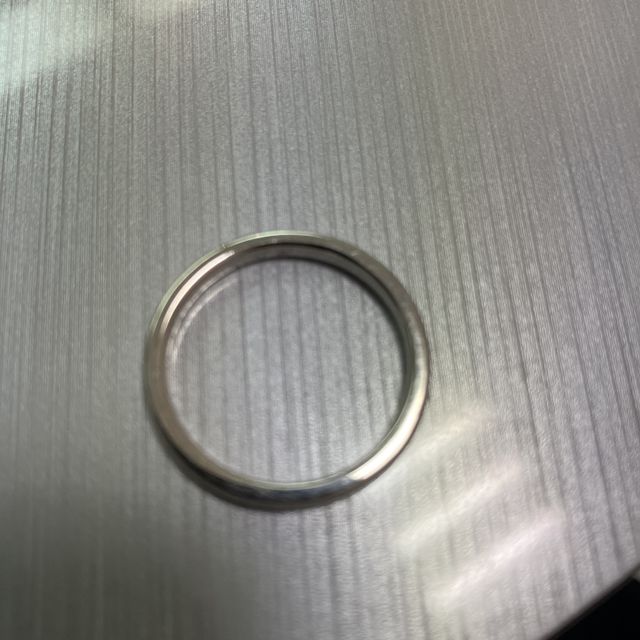 【アイプリモ(I-PRIMO)の口コミ】 デザインがシンプルで飽きがこなさそうなデザイン。
何年持っても変わらな…