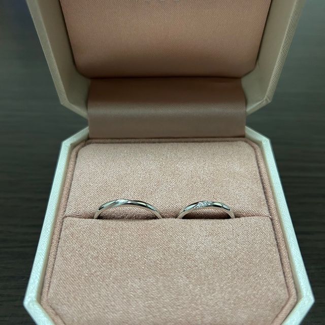 【TRECENTI(トレセンテ)の口コミ】 ダイアが3石のみのため、派手すぎず、地味すぎず、とてもちょうど良いです…