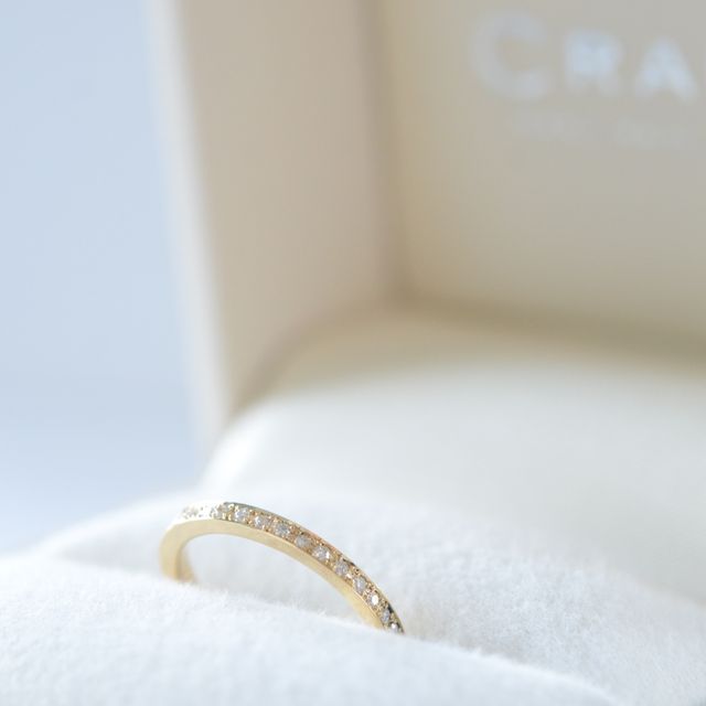 【CRAFY(クラフィ)の口コミ】 好みのデザインや太さを選ぶことが出来、愛着が湧く1品ができます。制作の…