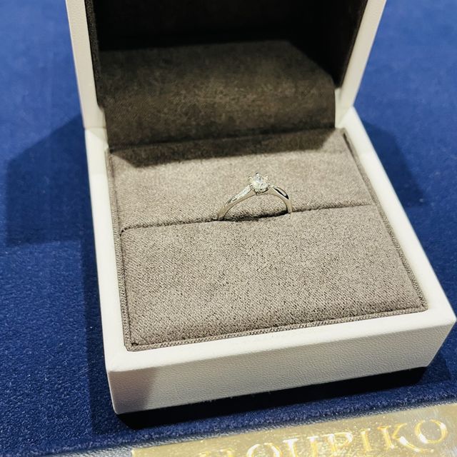 【ENUOVE(イノーヴェ)の口コミ】 シンプルながらも上品な輝きがある。何十年後も使い続けたいデザインにな…