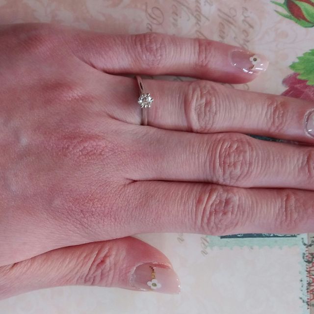 【銀座ダイヤモンドシライシの口コミ】 童話の結び言葉「いつまでも幸せに暮らしました」を意味するEver afterに…