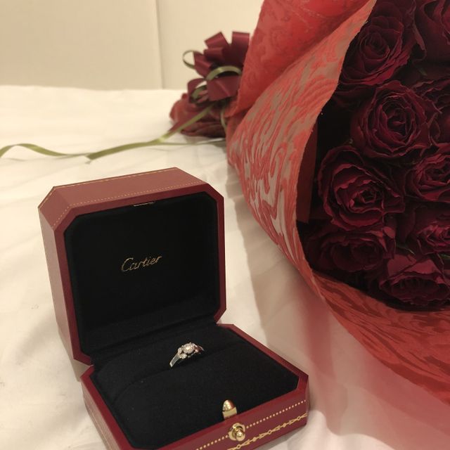 【カルティエ(Cartier)の口コミ】 フランスの高級装飾ブランドであり、名門ブランドであるため、老若男女誰…