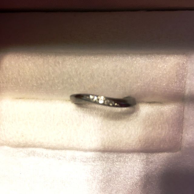 【A・D・A(エー・ディー・エー)の口コミ】 サマンサティアラと迷いました（デザイン、価格ともに大差がなくサマンサ…