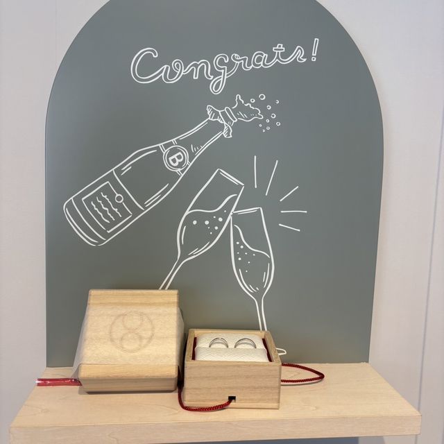 【TOMOE(トモエ)の口コミ】 デザインが特徴的でシンプルで個性のある指輪です。指輪の種類が豊富で、…